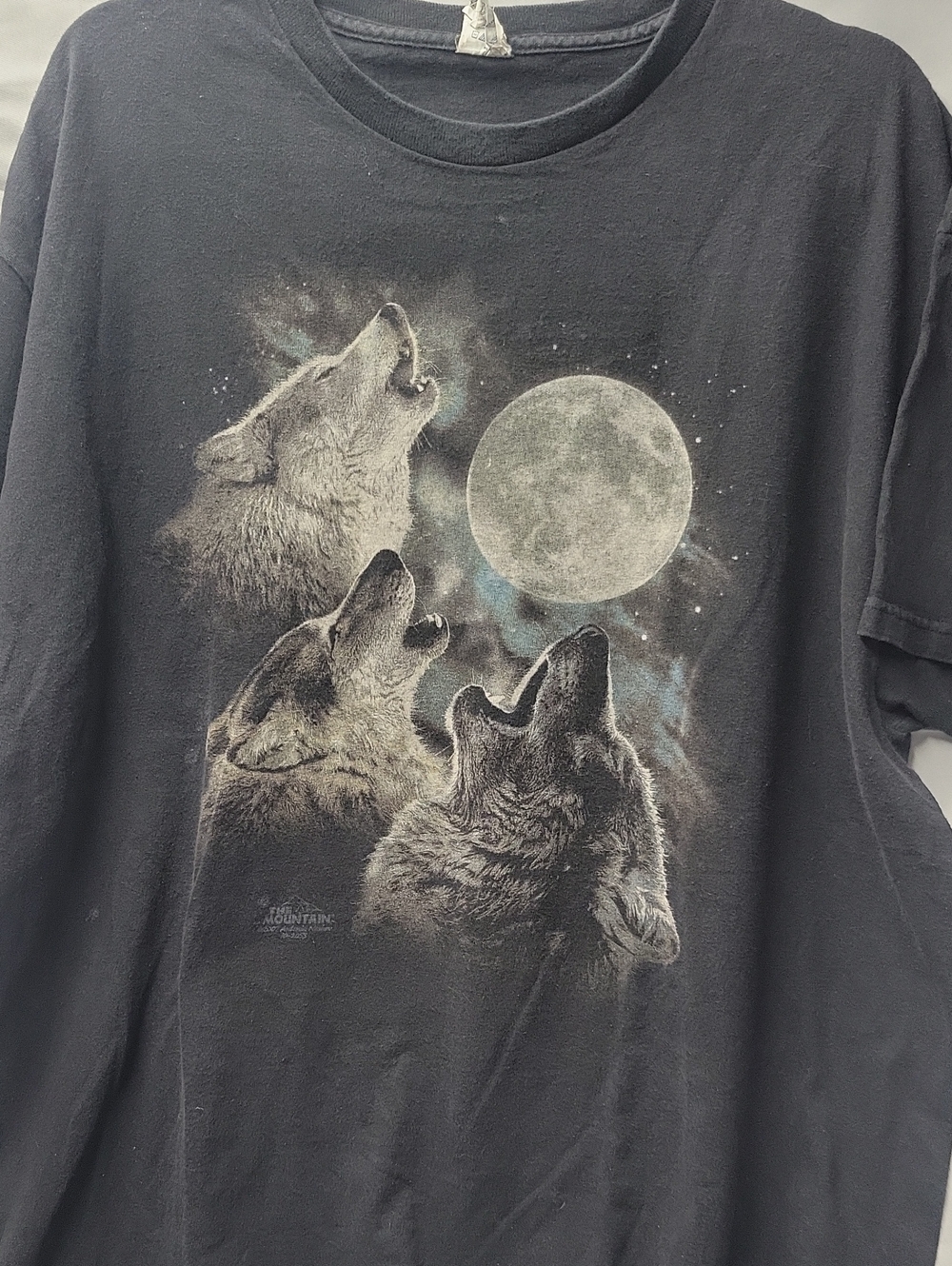 The Mountain Delta Black Three Wolves Howling at Moon Graphic Tee